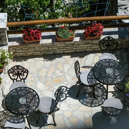 The Golden View Maison d'hôtes Gjirokastër